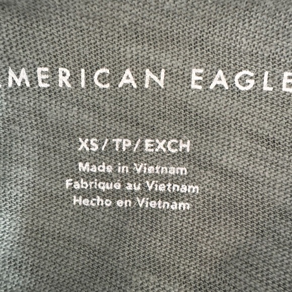 New American Eagle Outfitters Women’s Ruffle V Neck Tank Top Sage Sz XS/S - Picture 8 of 11